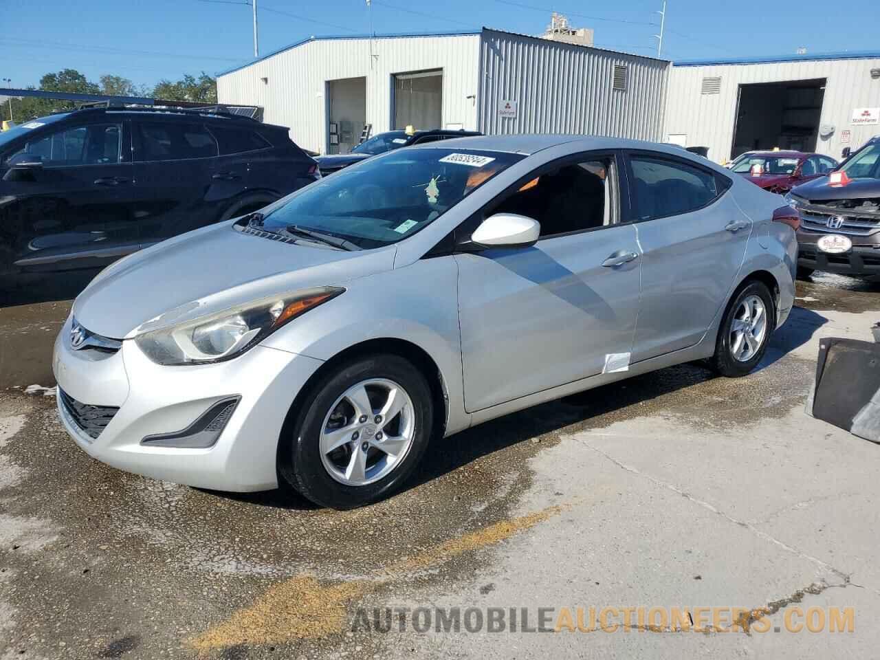 5NPDH4AE0FH578820 HYUNDAI ELANTRA 2015