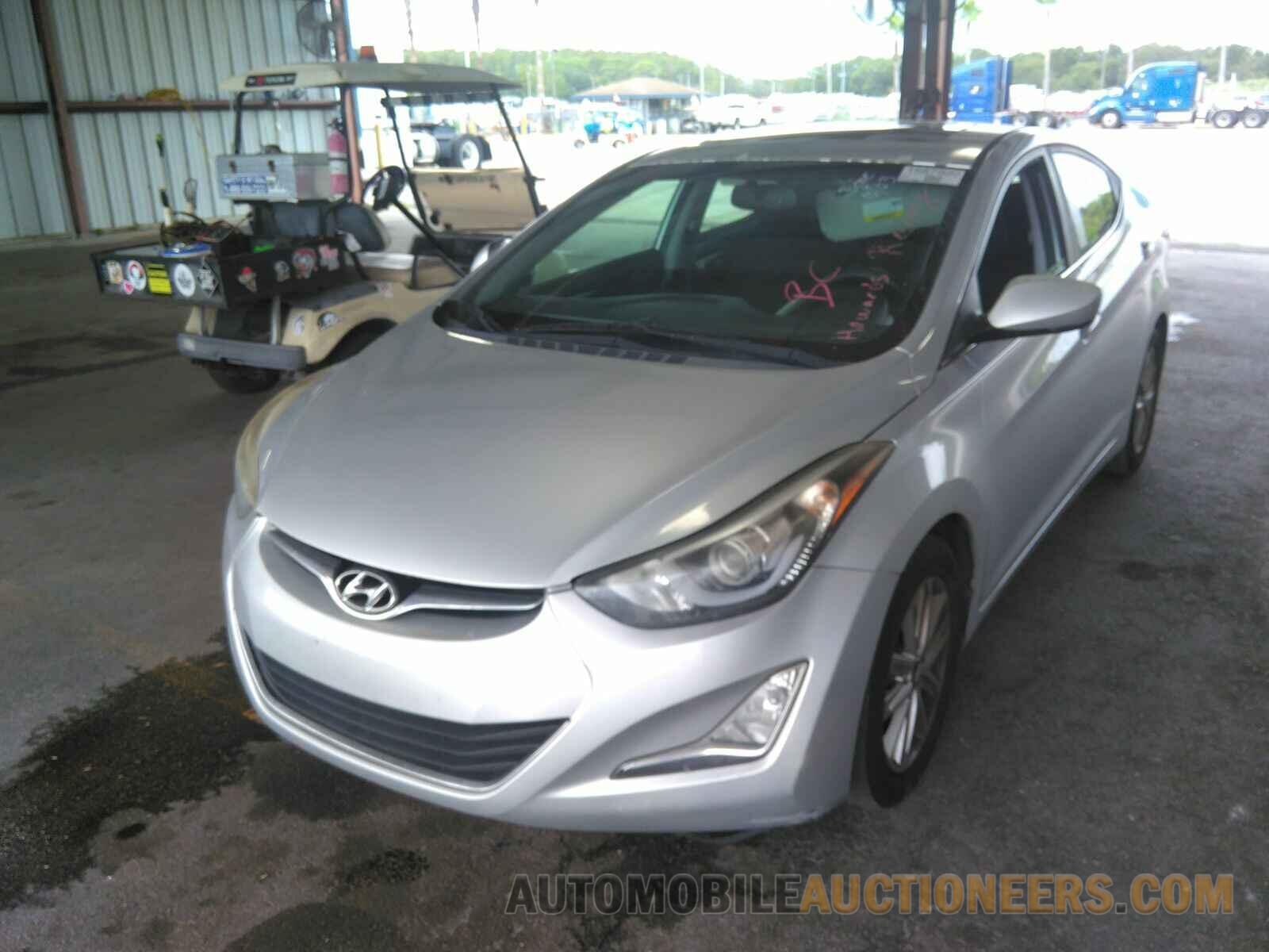 5NPDH4AE0FH611721 Hyundai Elantra 2015