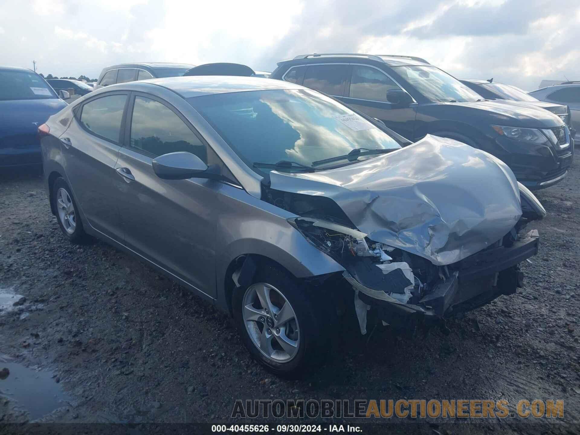 5NPDH4AE0FH616806 HYUNDAI ELANTRA 2015