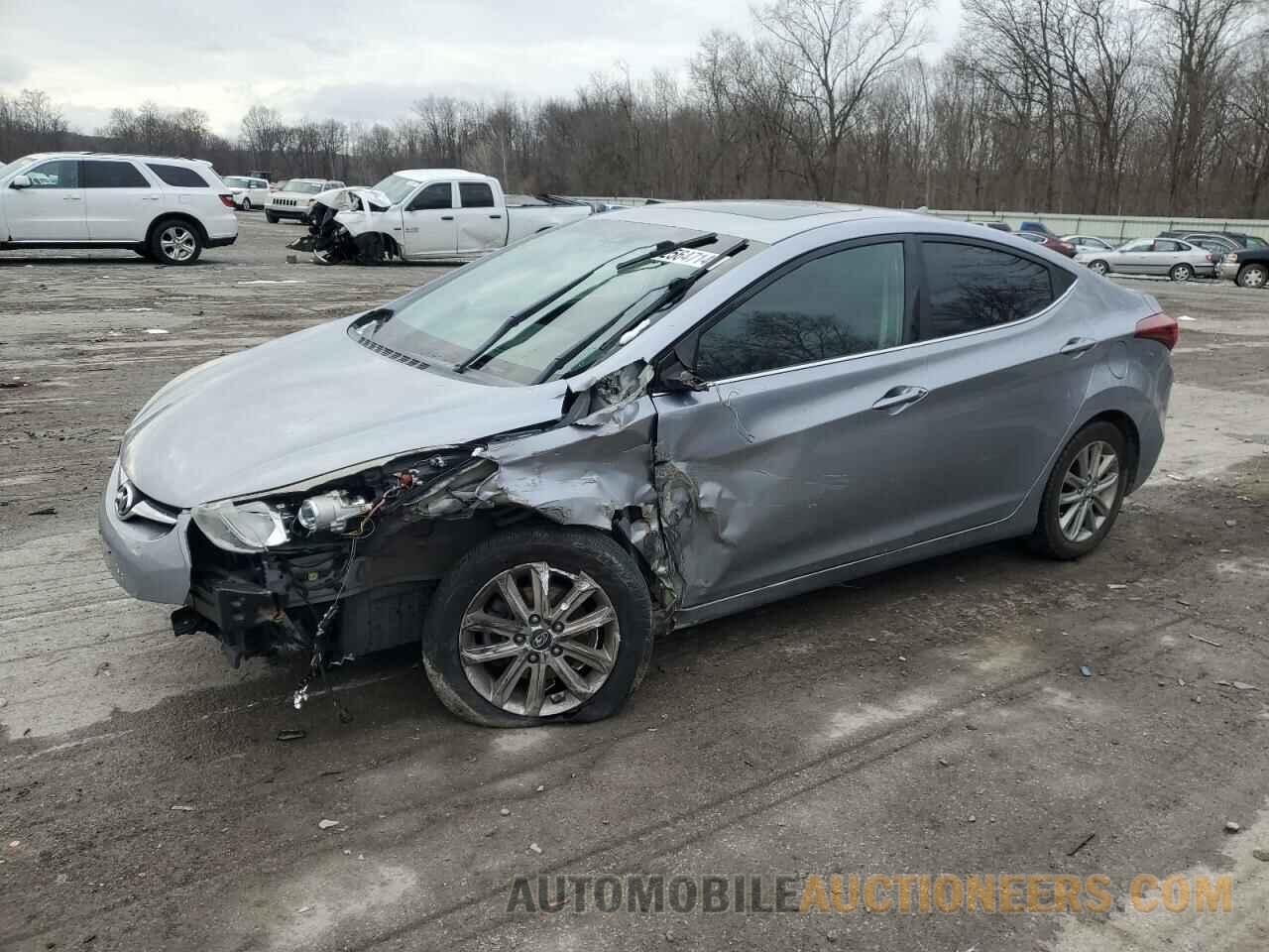 5NPDH4AE0FH617034 HYUNDAI ELANTRA 2015