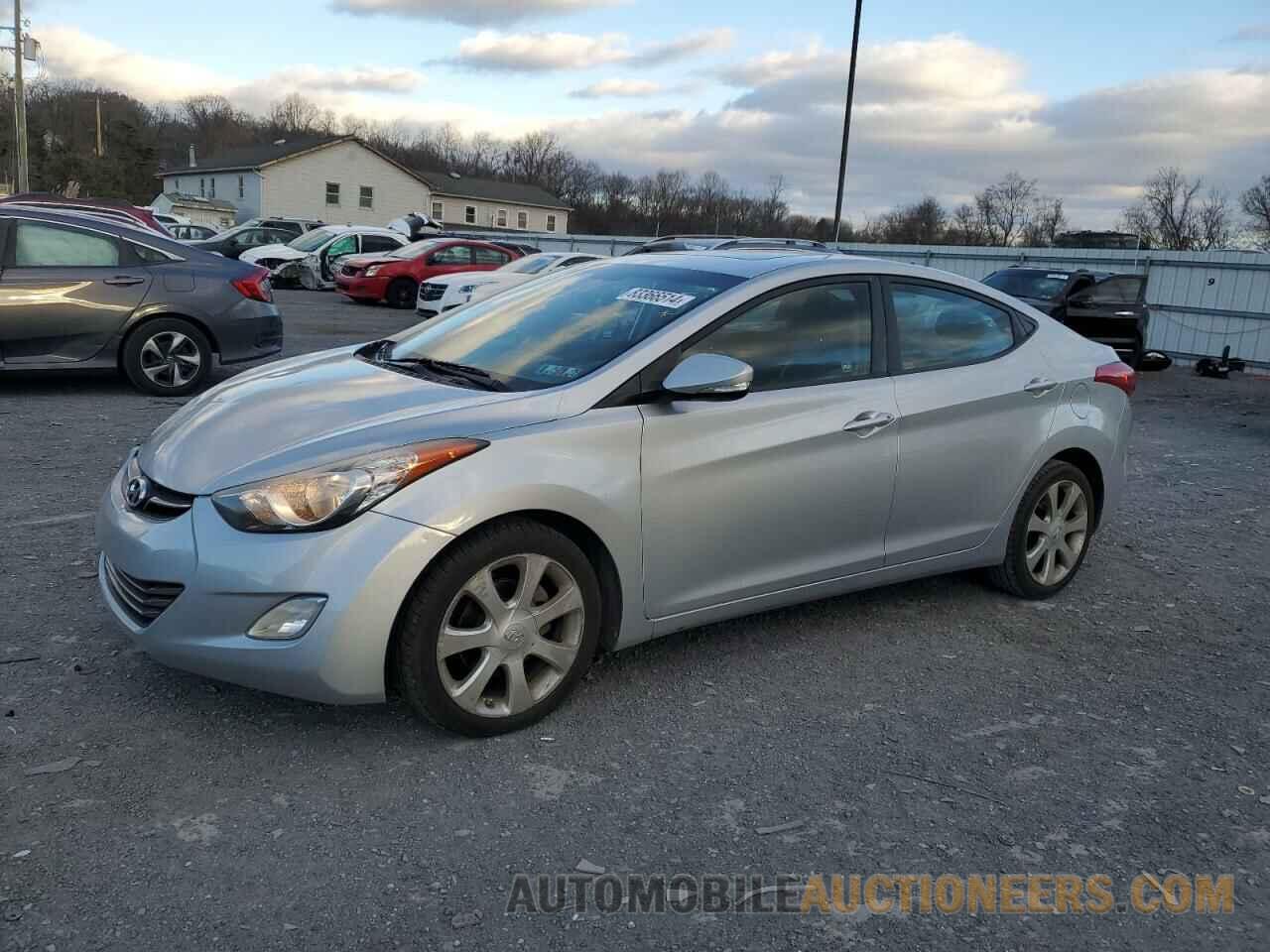 5NPDH4AE1BH050083 HYUNDAI ELANTRA 2011