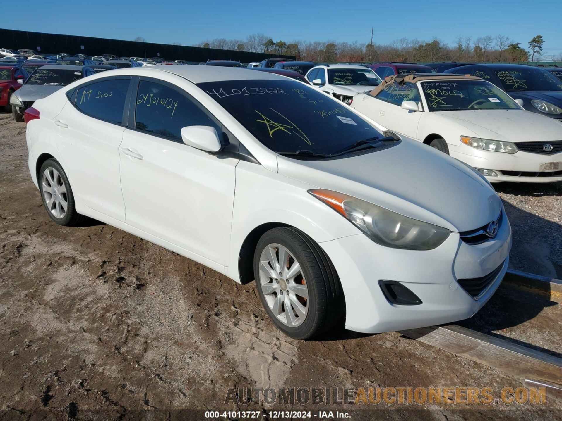 5NPDH4AE1BH060838 HYUNDAI ELANTRA 2011