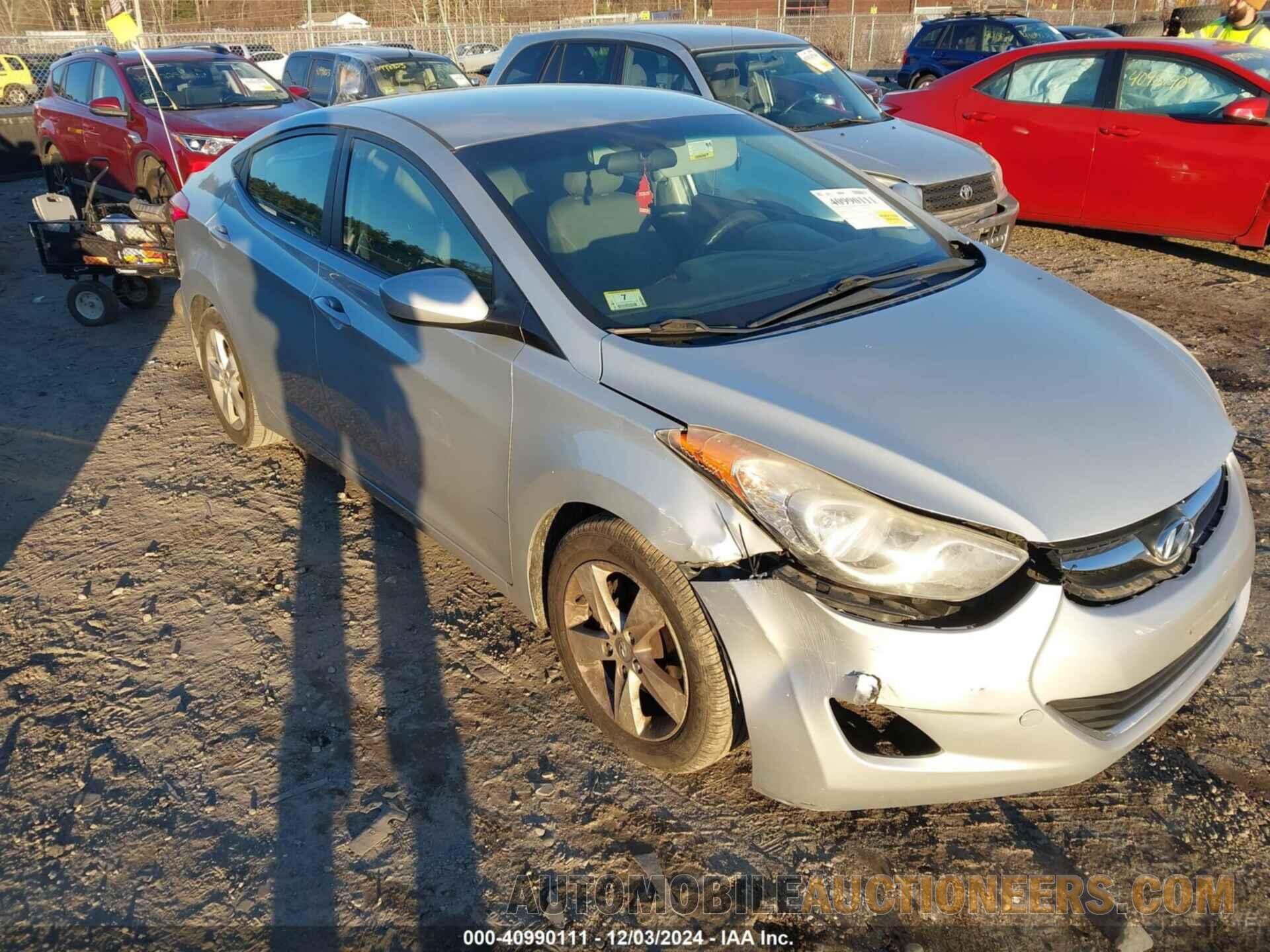 5NPDH4AE1CH098409 HYUNDAI ELANTRA 2012