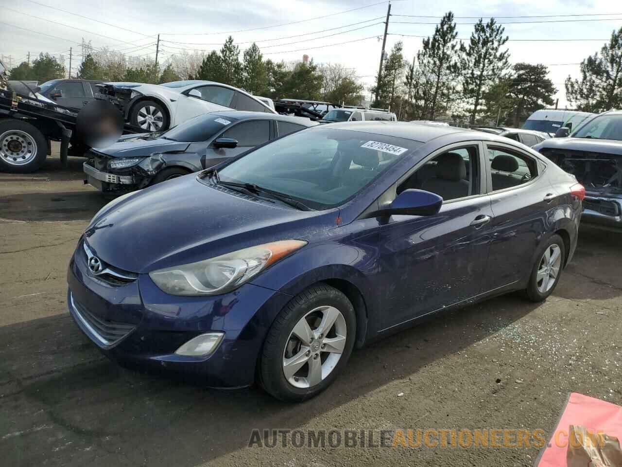 5NPDH4AE1DH191545 HYUNDAI ELANTRA 2013