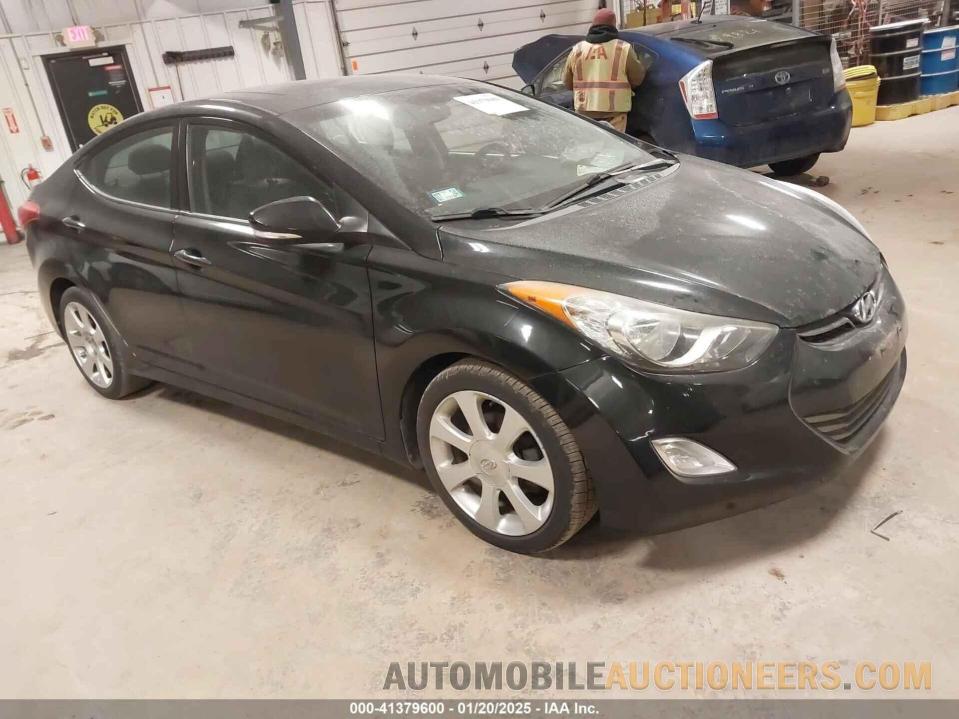 5NPDH4AE1DH196664 HYUNDAI ELANTRA 2013