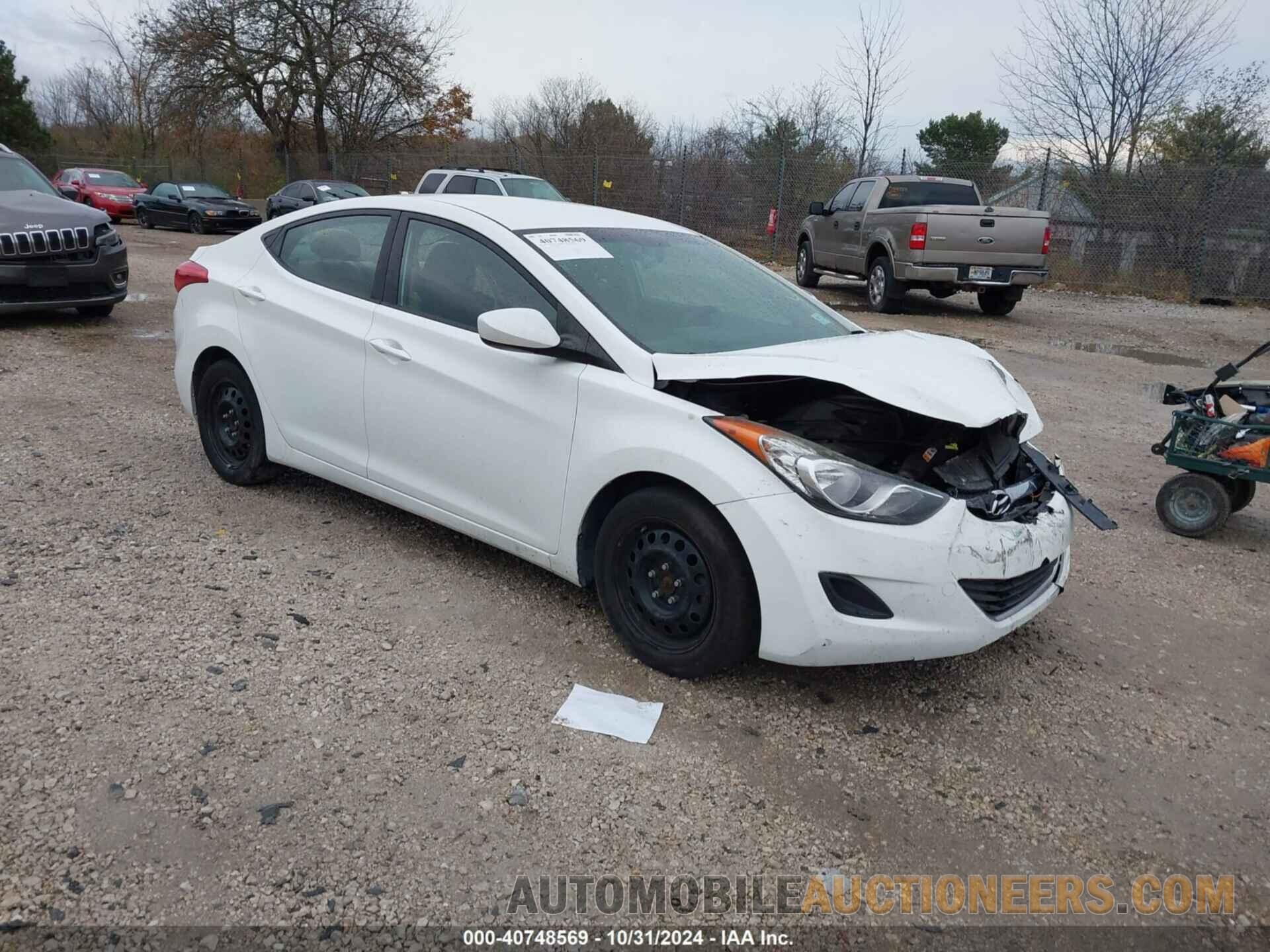 5NPDH4AE1DH204343 HYUNDAI ELANTRA 2013