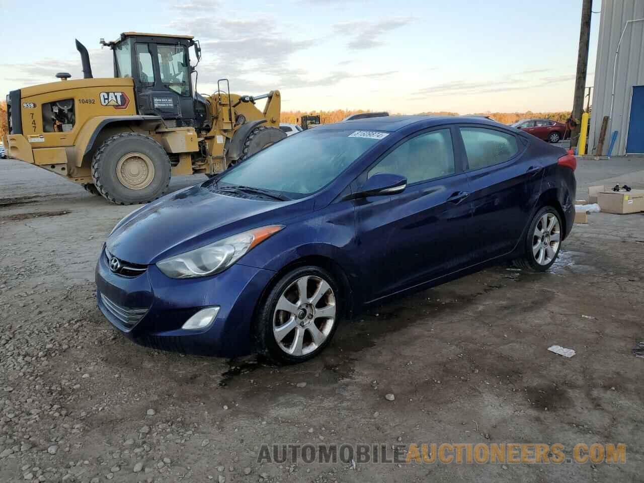 5NPDH4AE1DH262405 HYUNDAI ELANTRA 2013