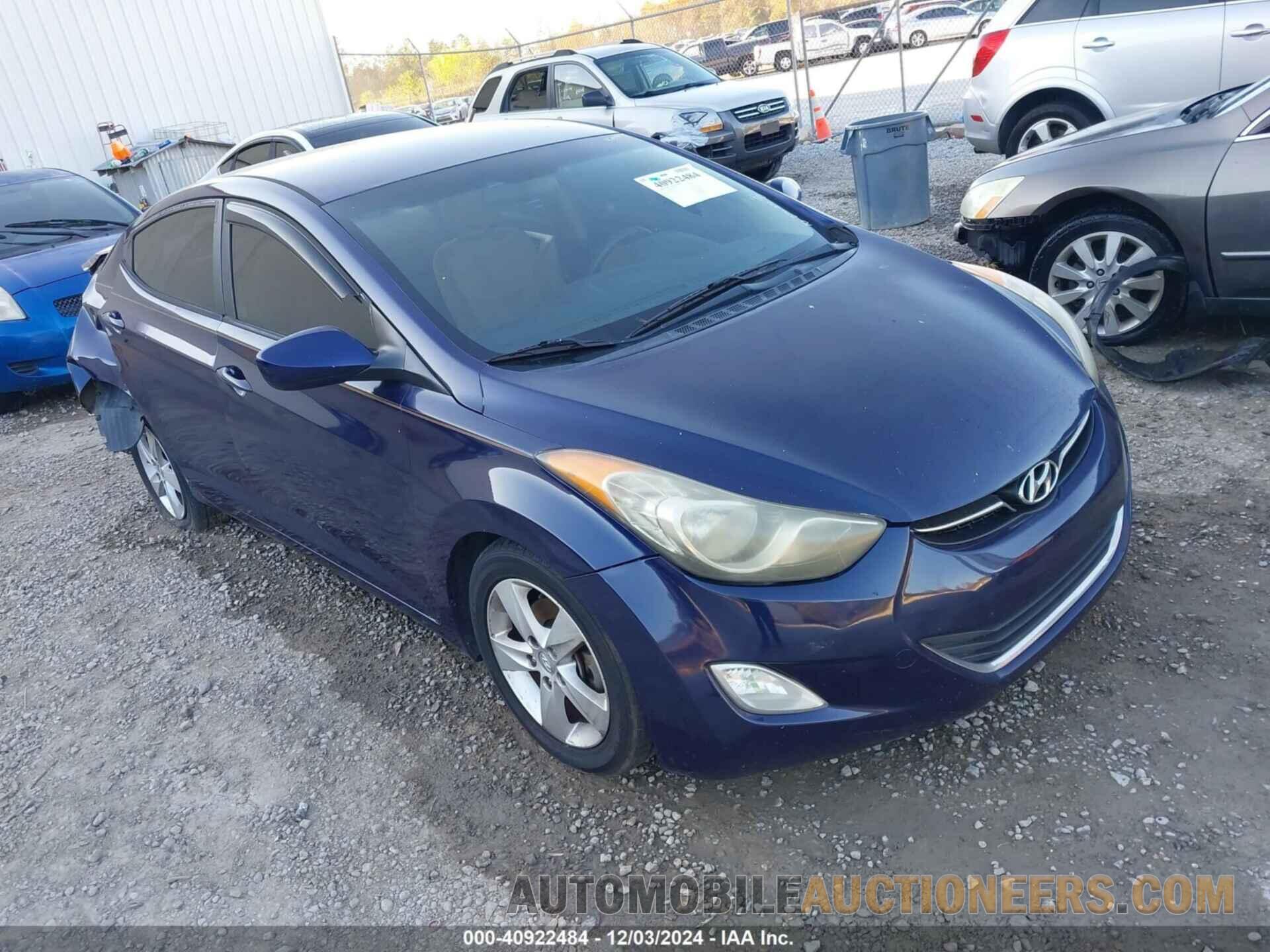 5NPDH4AE1DH292519 HYUNDAI ELANTRA 2013