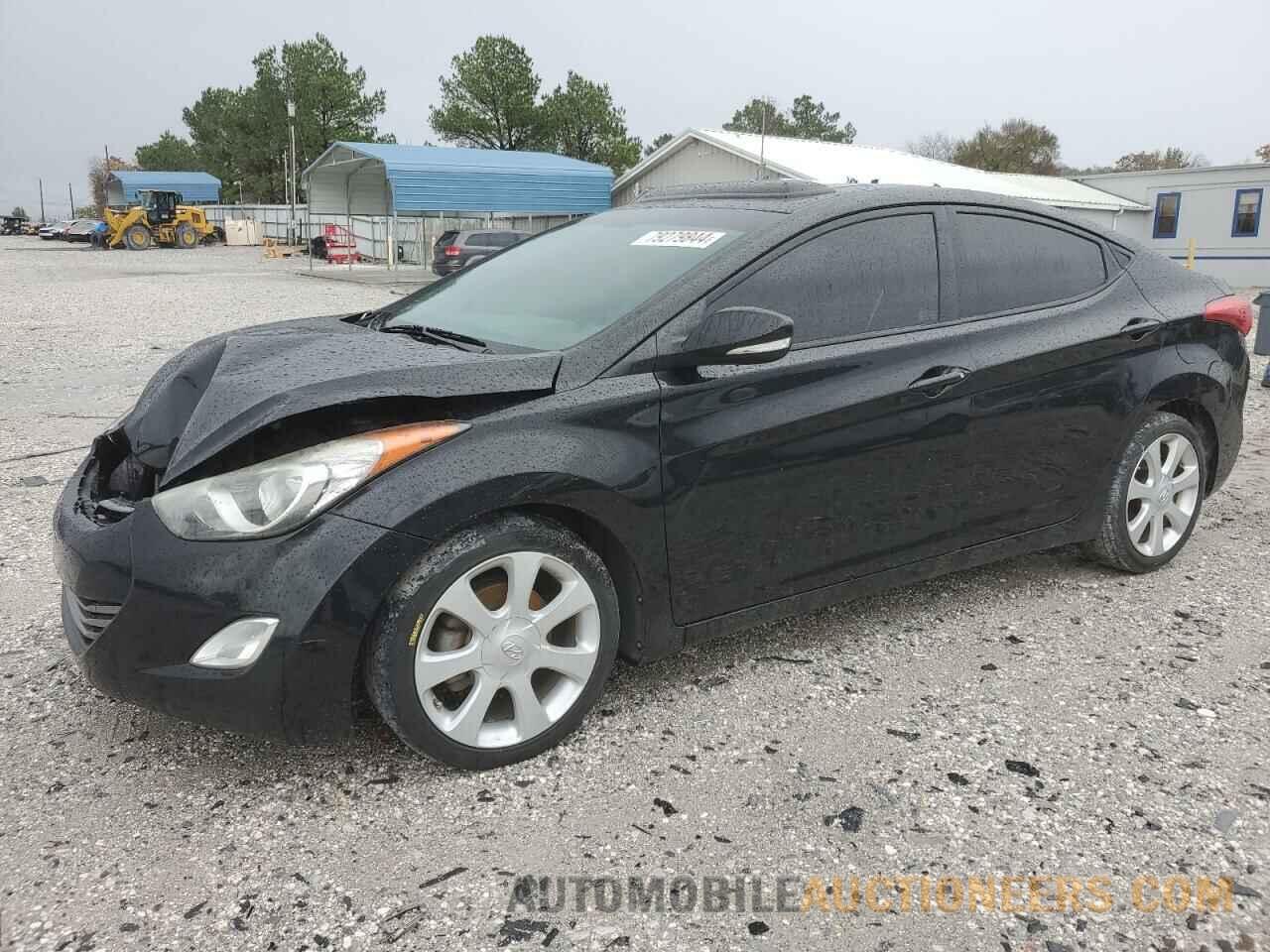 5NPDH4AE1DH427112 HYUNDAI ELANTRA 2013