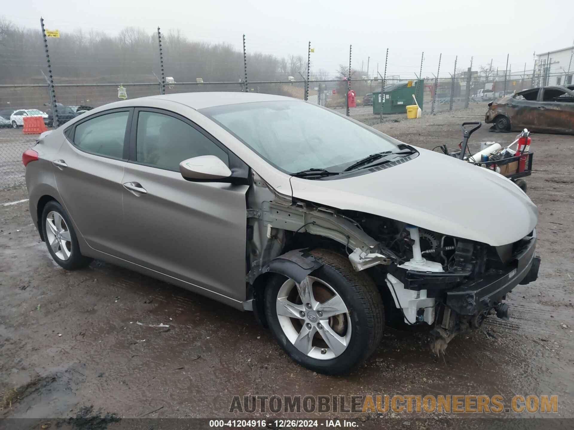 5NPDH4AE1DH428115 HYUNDAI ELANTRA 2013