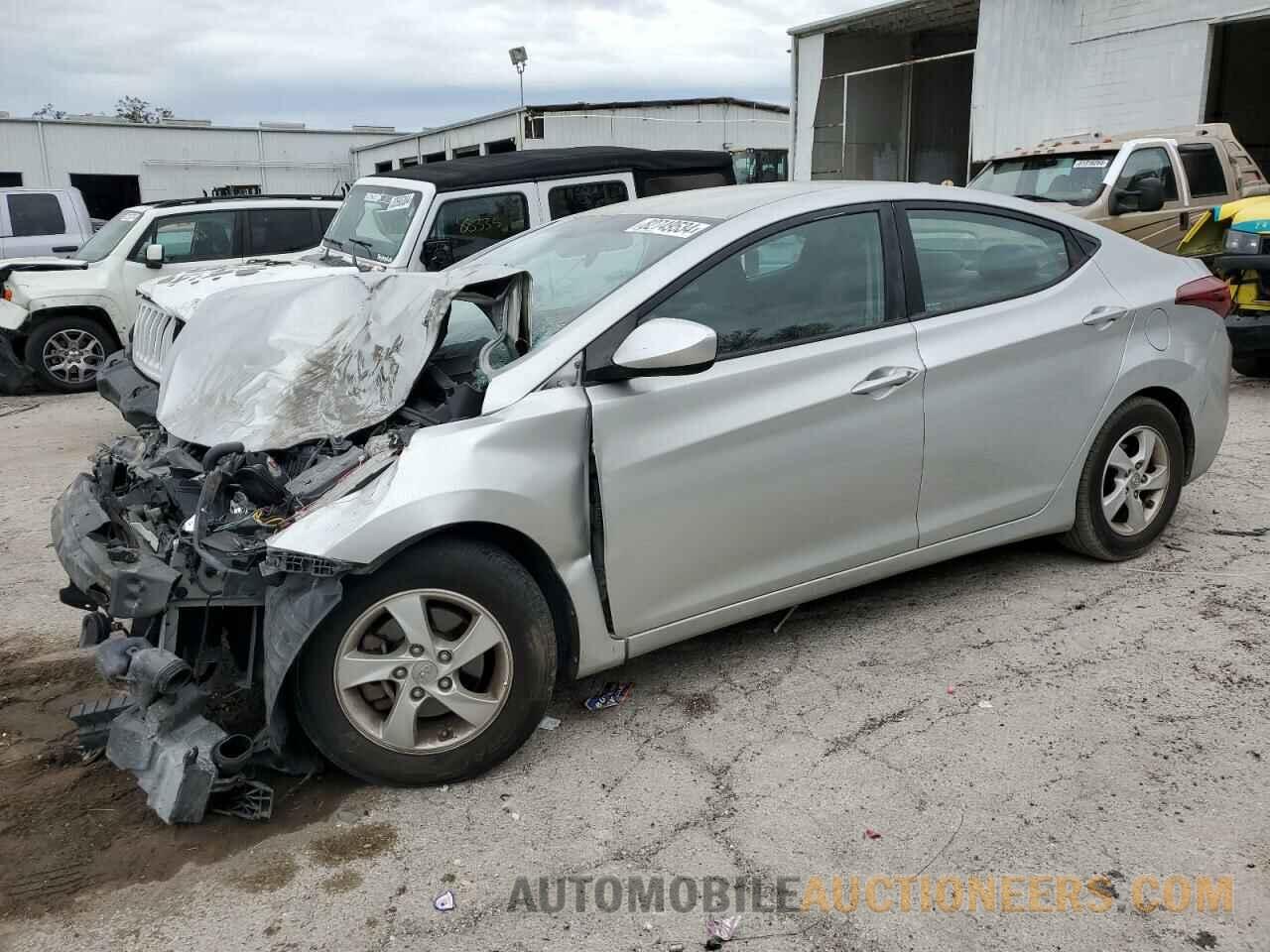 5NPDH4AE1FH566112 HYUNDAI ELANTRA 2015