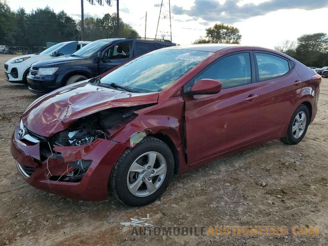 5NPDH4AE1FH577403 HYUNDAI ELANTRA 2015