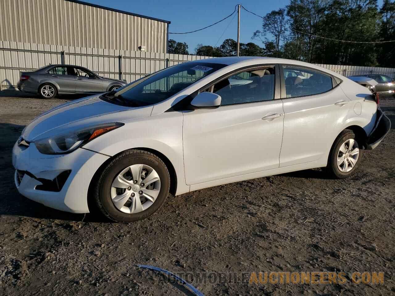 5NPDH4AE1GH708461 HYUNDAI ELANTRA 2016