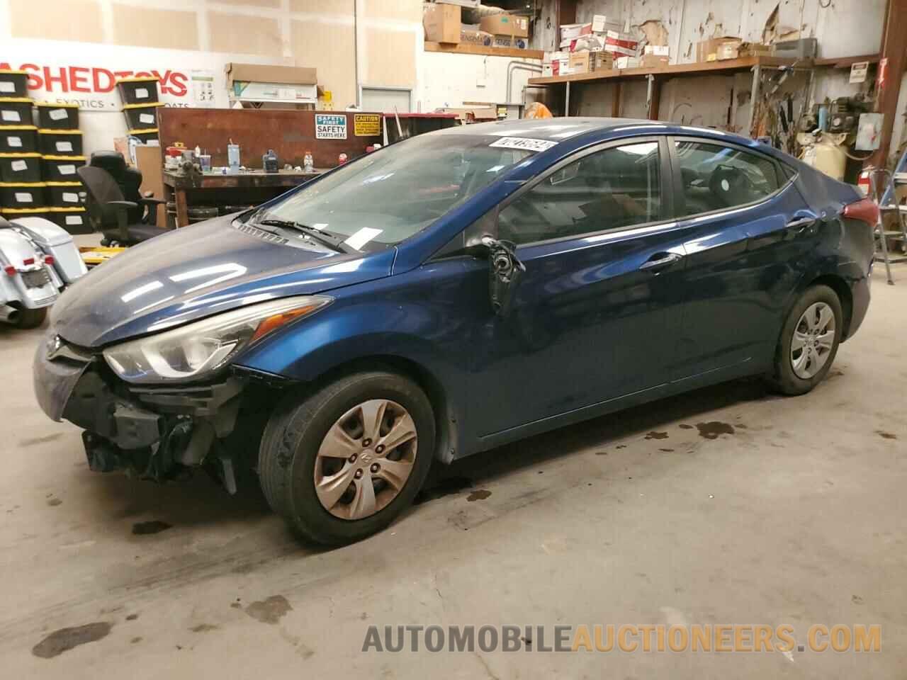 5NPDH4AE1GH717273 HYUNDAI ELANTRA 2016