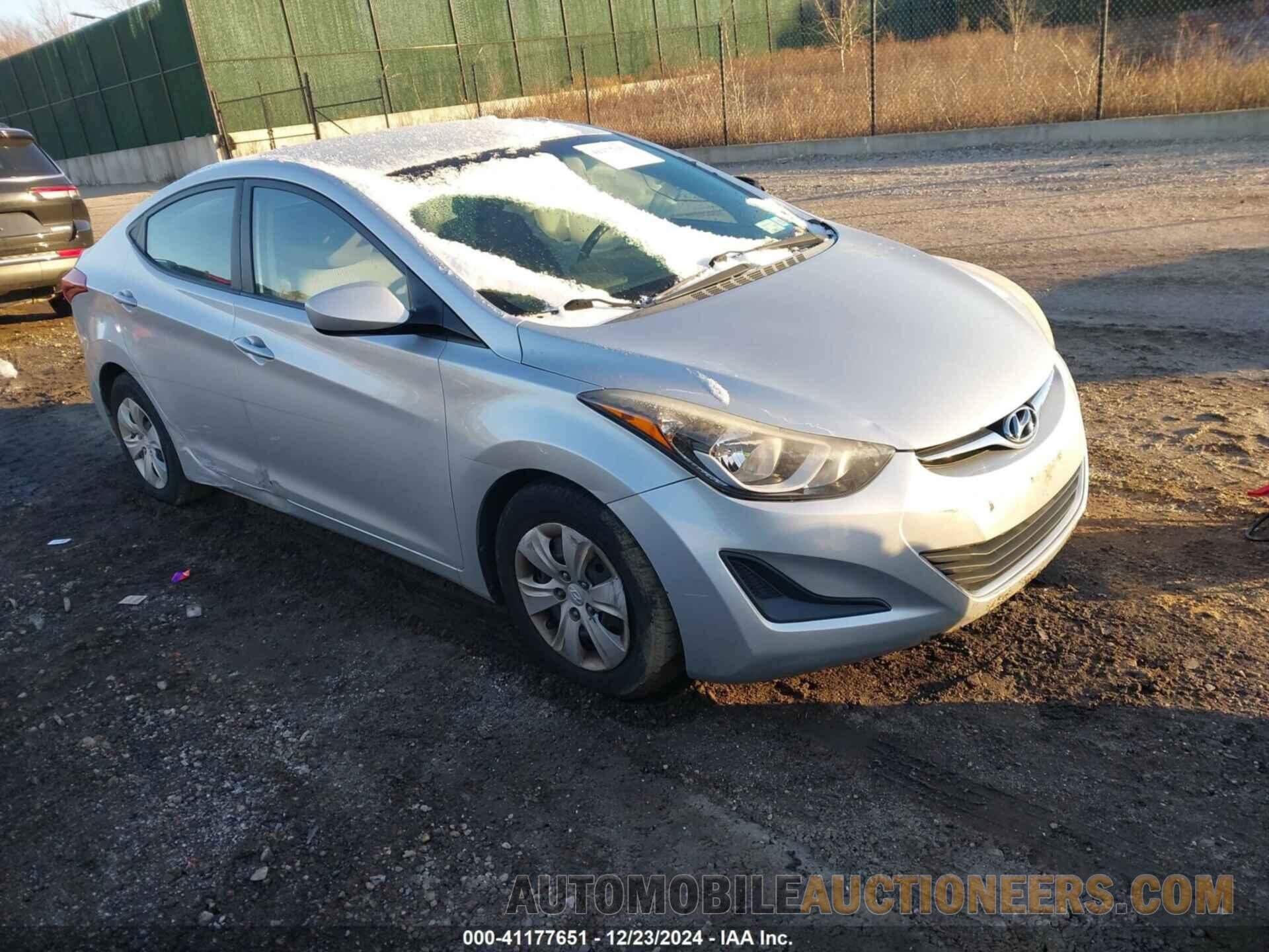 5NPDH4AE1GH729729 HYUNDAI ELANTRA 2016