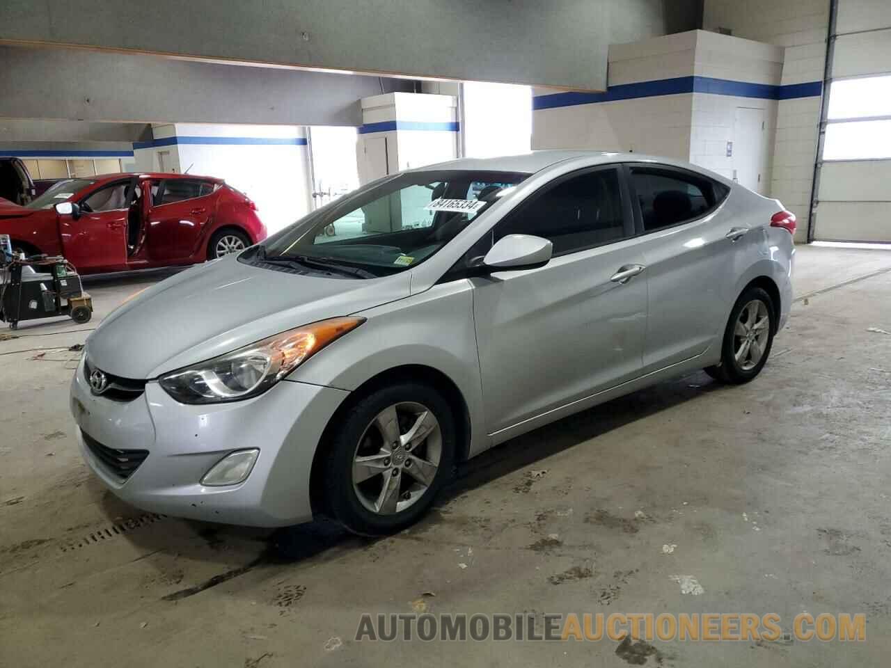 5NPDH4AE2CH087595 HYUNDAI ELANTRA 2012