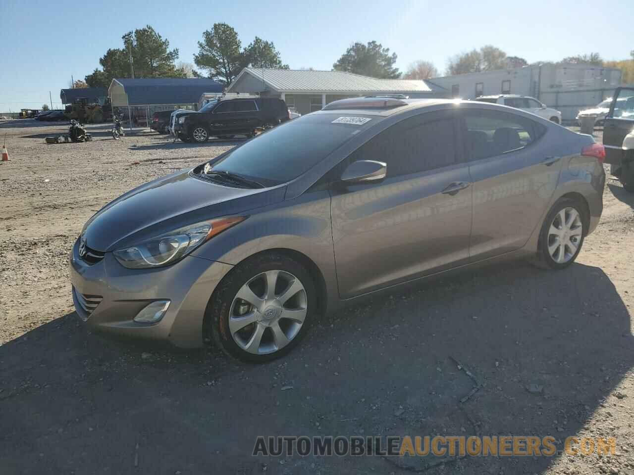 5NPDH4AE2DH157159 HYUNDAI ELANTRA 2013