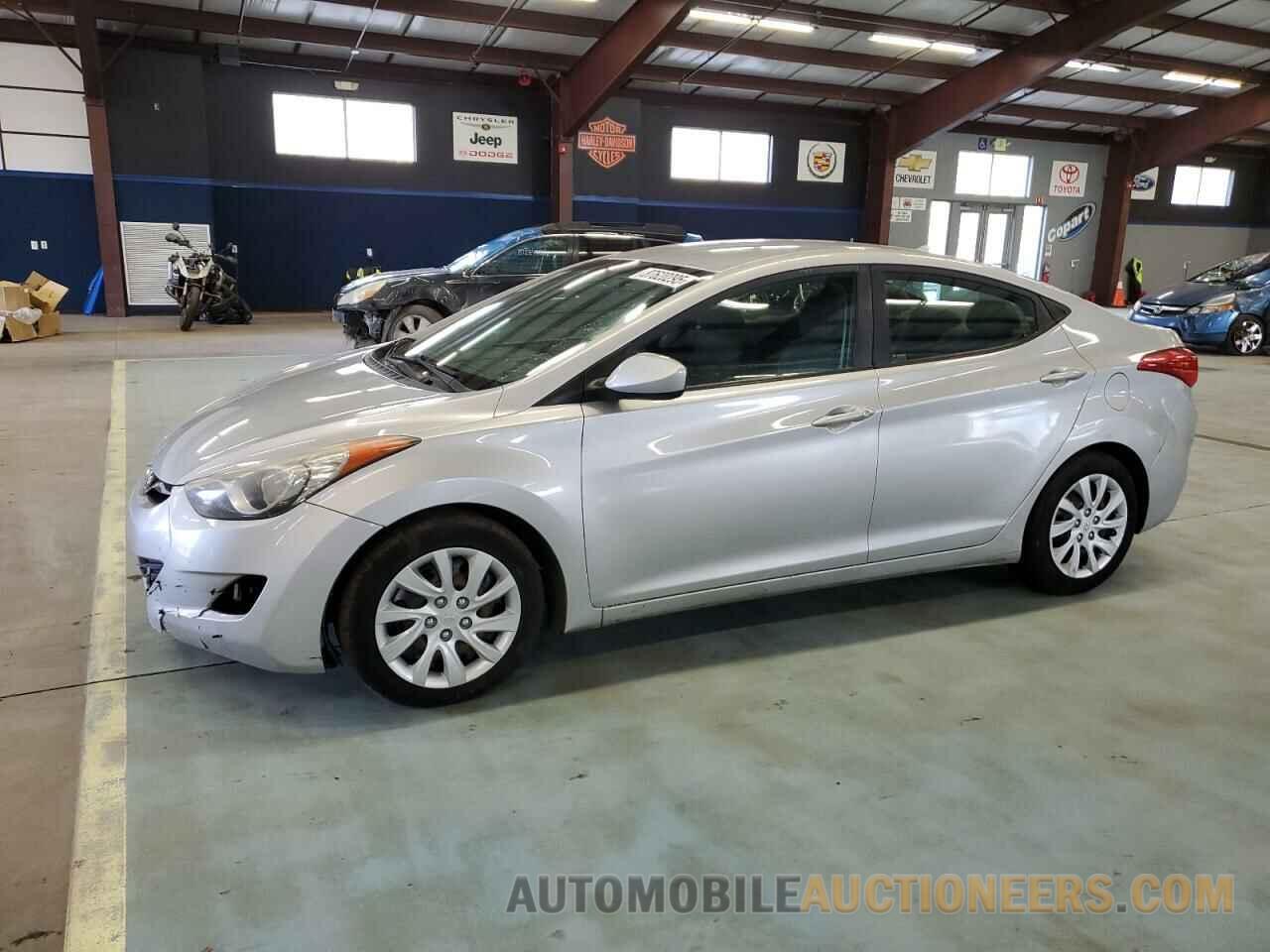 5NPDH4AE2DH202679 HYUNDAI ELANTRA 2013