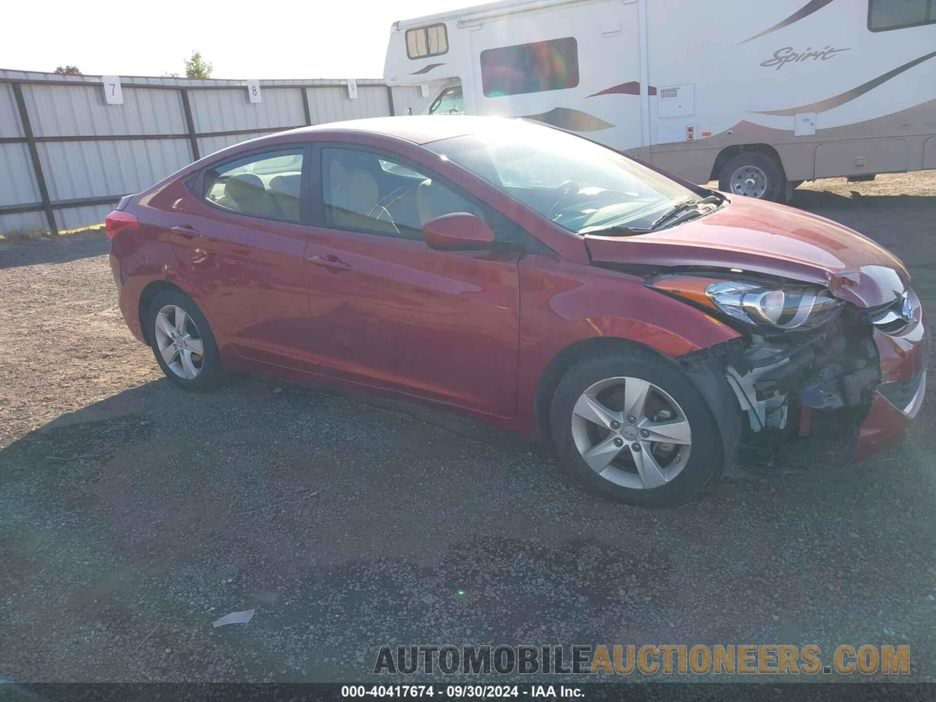 5NPDH4AE2DH206537 HYUNDAI ELANTRA 2013