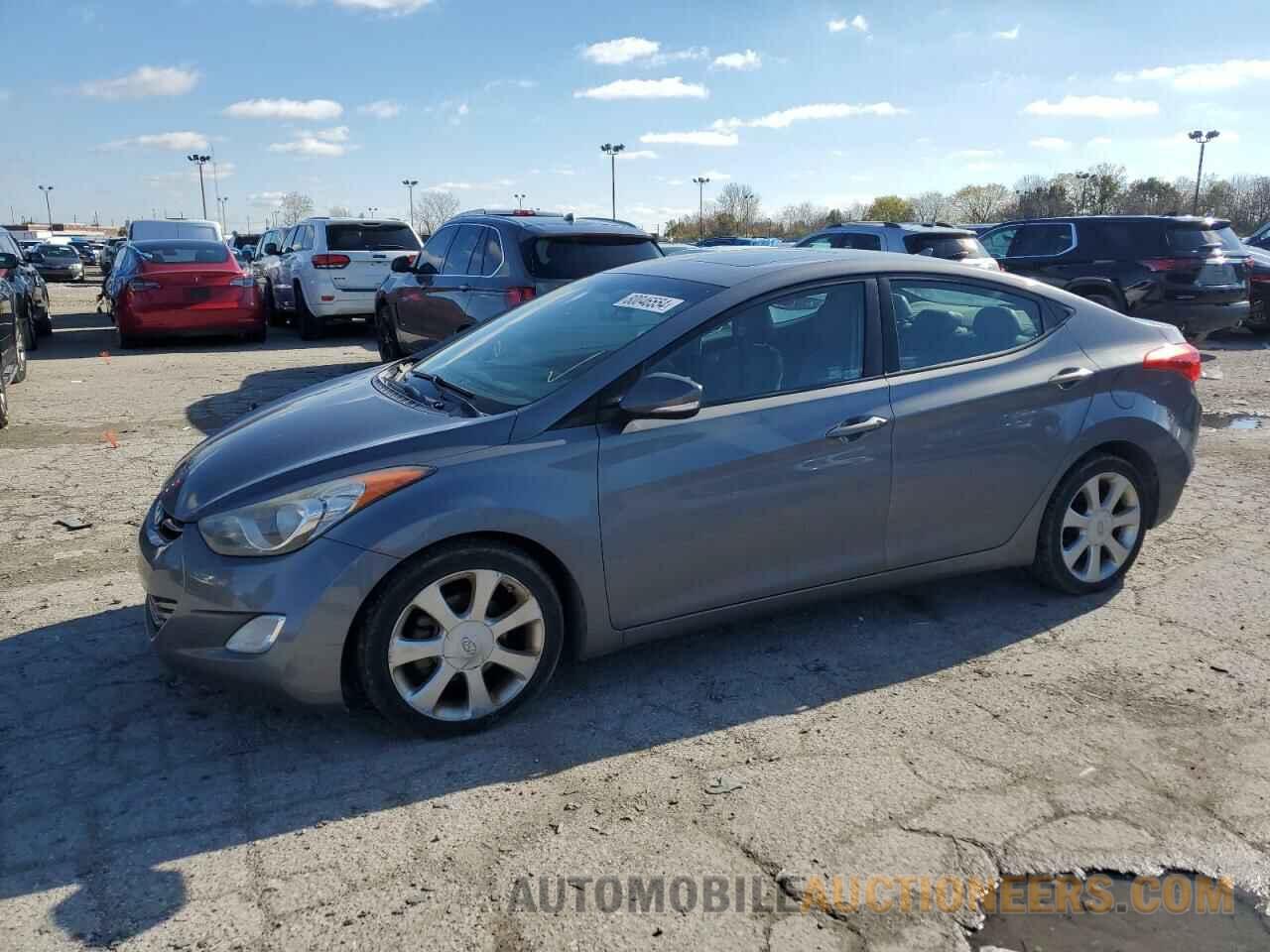 5NPDH4AE2DH211138 HYUNDAI ELANTRA 2013