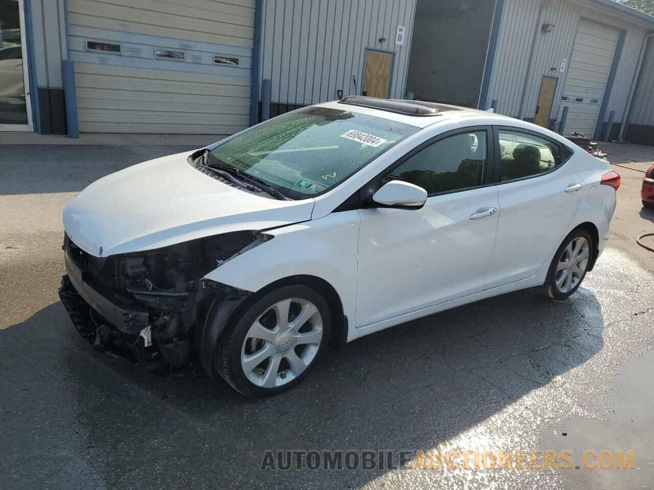 5NPDH4AE2DH236945 HYUNDAI ELANTRA 2013