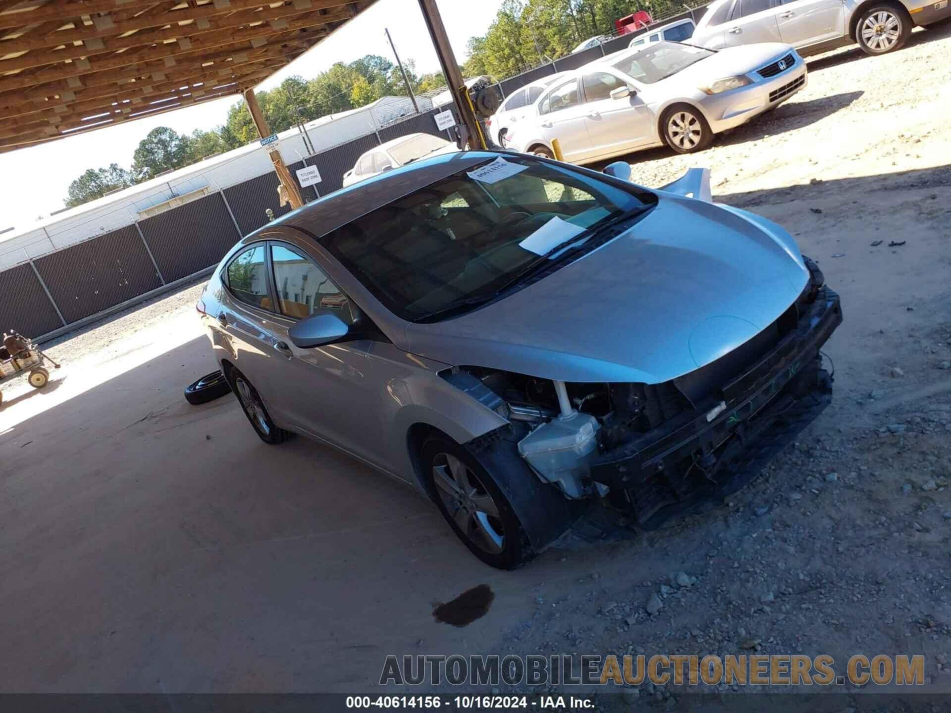 5NPDH4AE2DH259996 HYUNDAI ELANTRA 2013