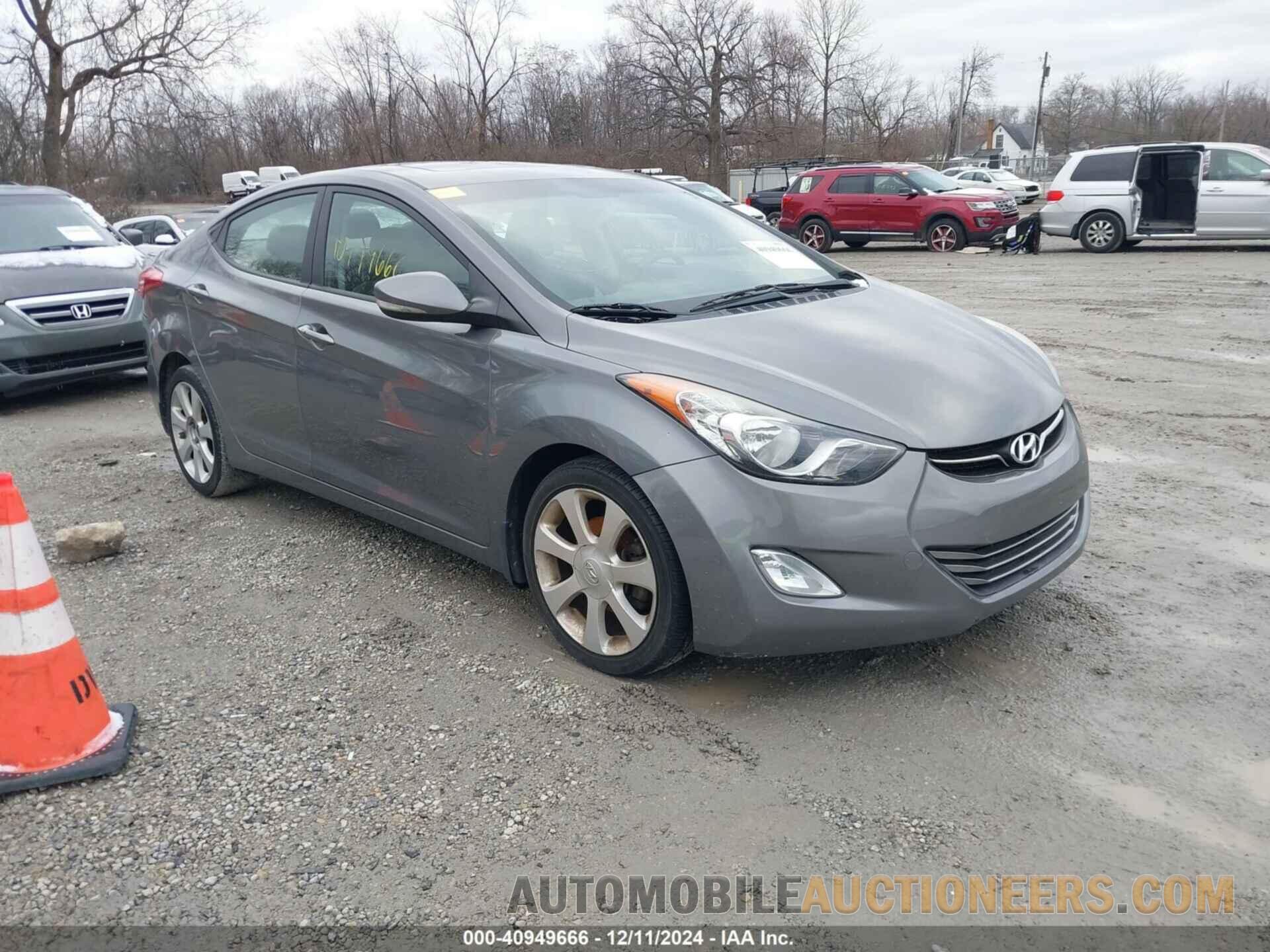 5NPDH4AE2DH285756 HYUNDAI ELANTRA 2013