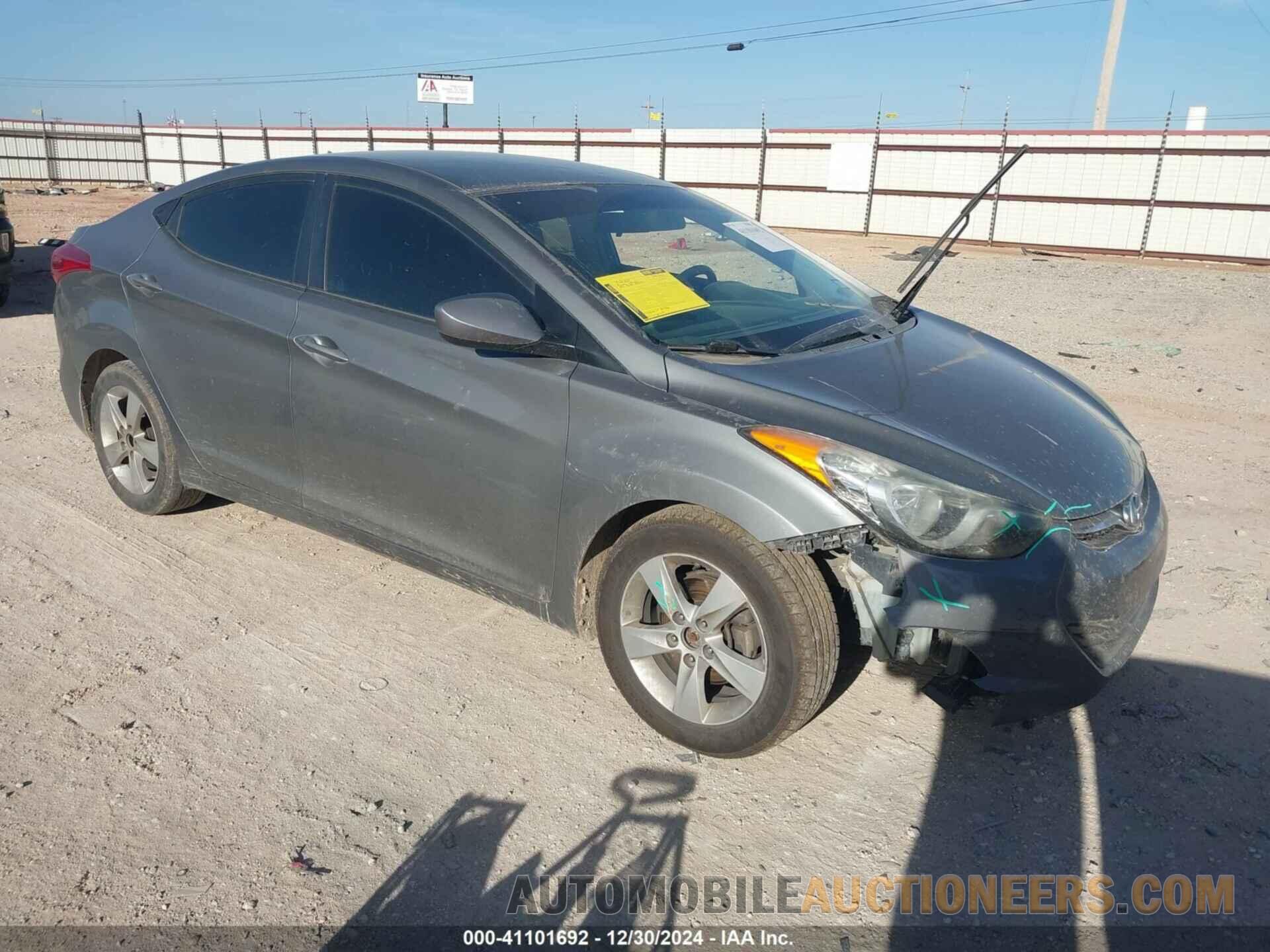 5NPDH4AE2DH362528 HYUNDAI ELANTRA 2013