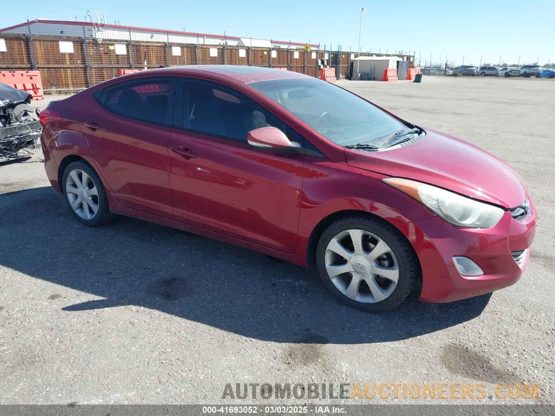 5NPDH4AE2DH437552 HYUNDAI ELANTRA 2013