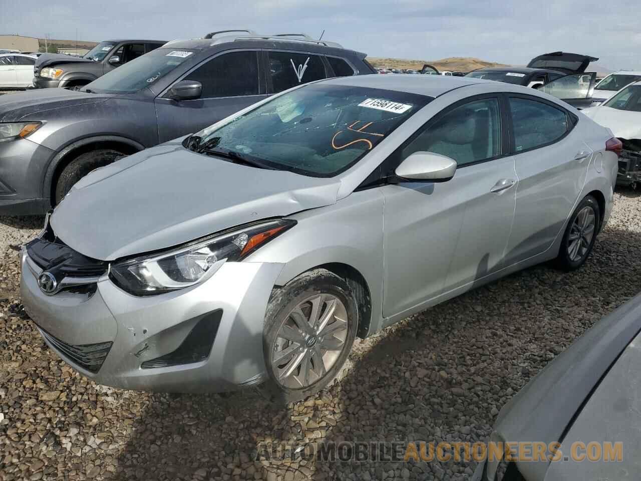 5NPDH4AE2FH616581 HYUNDAI ELANTRA 2015