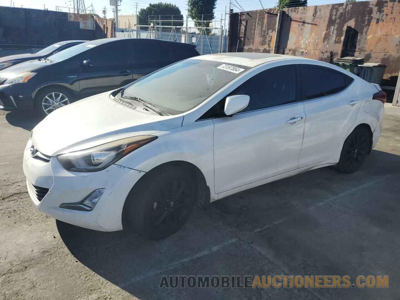 5NPDH4AE2FH618153 HYUNDAI ELANTRA 2015