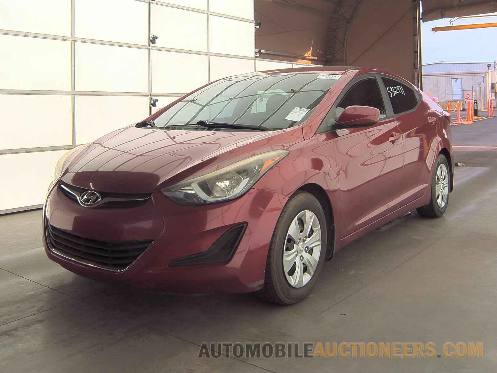 5NPDH4AE2GH690939 Hyundai Elantra SE 2016