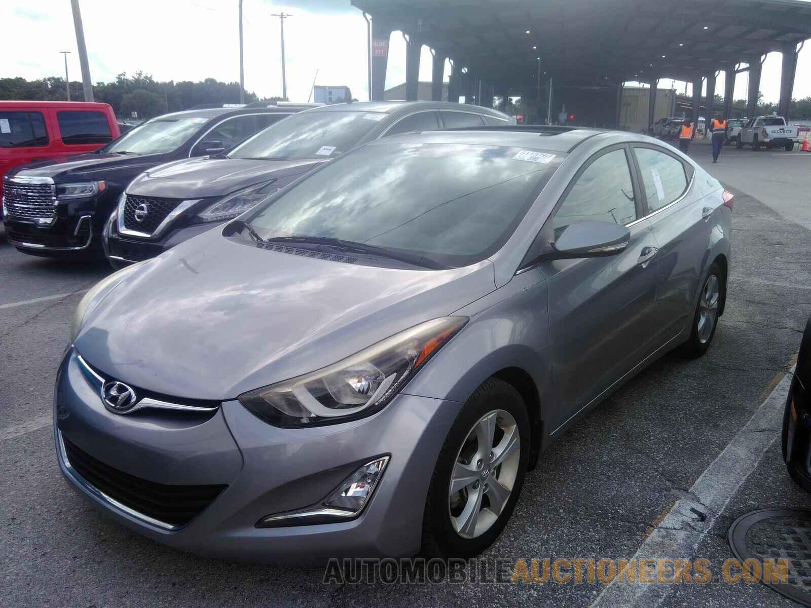 5NPDH4AE2GH730517 Hyundai Elantra 2016