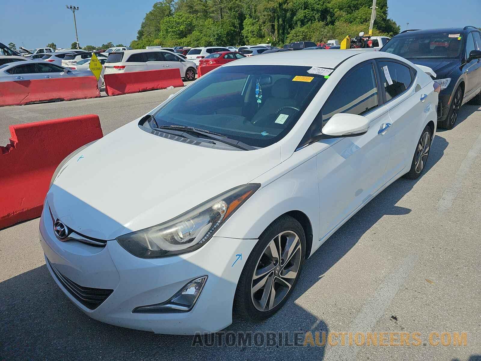 5NPDH4AE2GH789812 Hyundai Elantra 2016