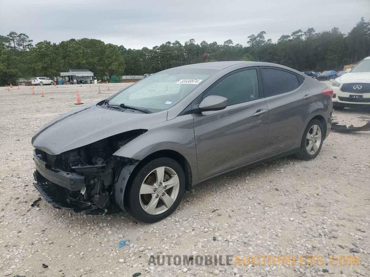 5NPDH4AE3BH058427 HYUNDAI ELANTRA 2011