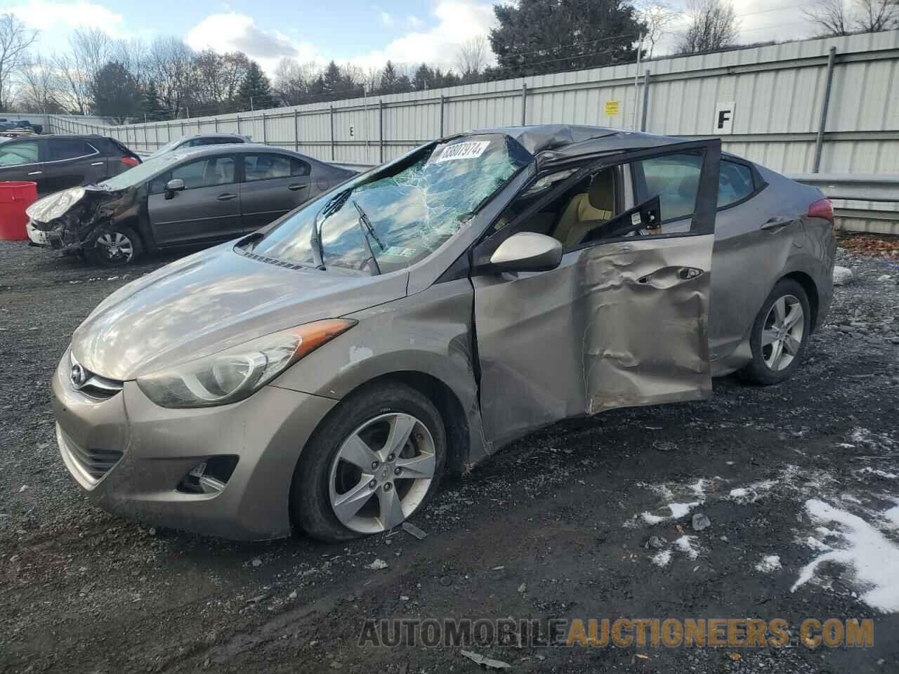 5NPDH4AE3CH127022 HYUNDAI ELANTRA 2012