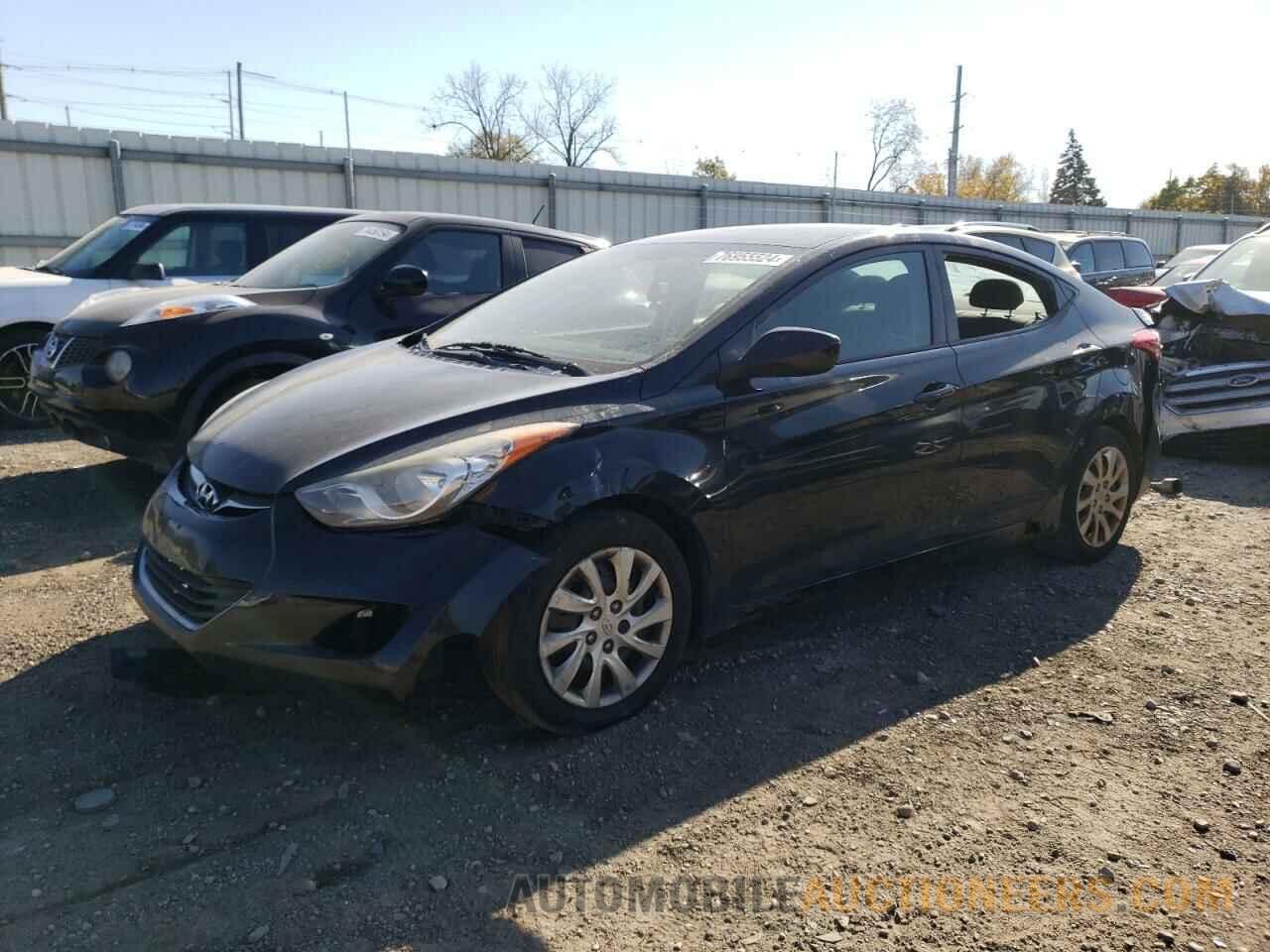 5NPDH4AE3DH167179 HYUNDAI ELANTRA 2013