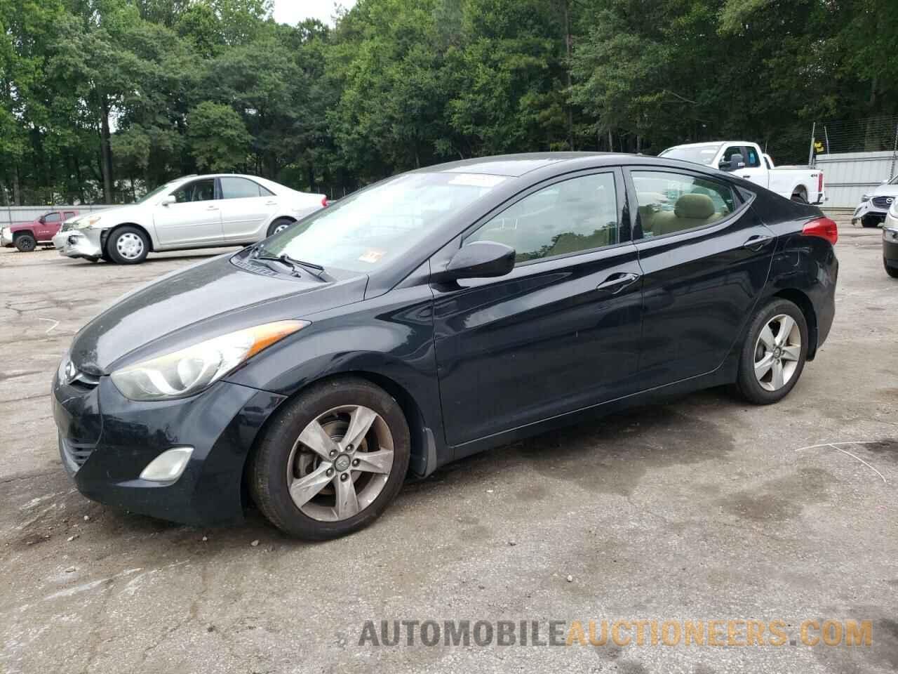 5NPDH4AE3DH331840 HYUNDAI ELANTRA 2013