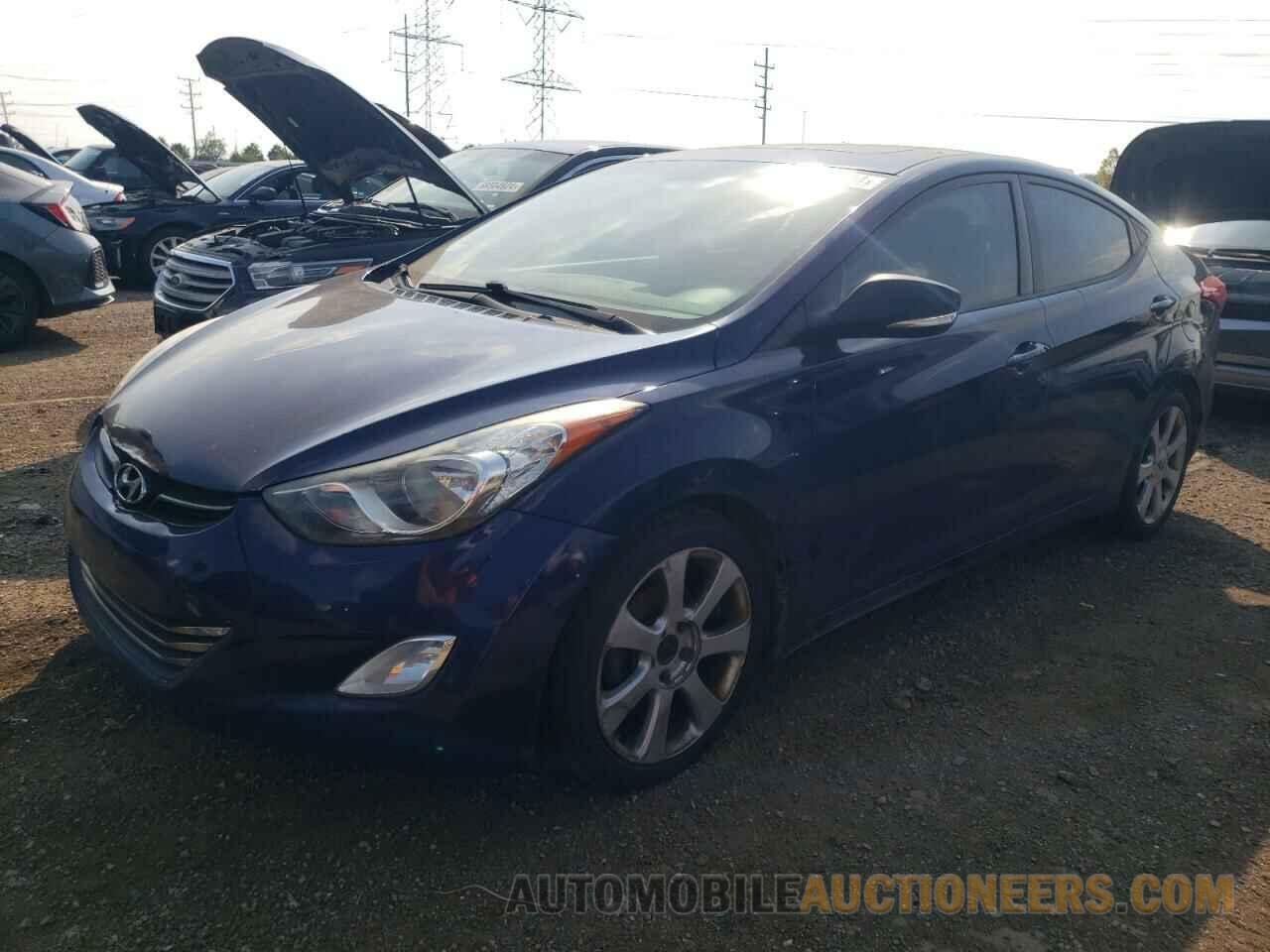 5NPDH4AE3DH363204 HYUNDAI ELANTRA 2013