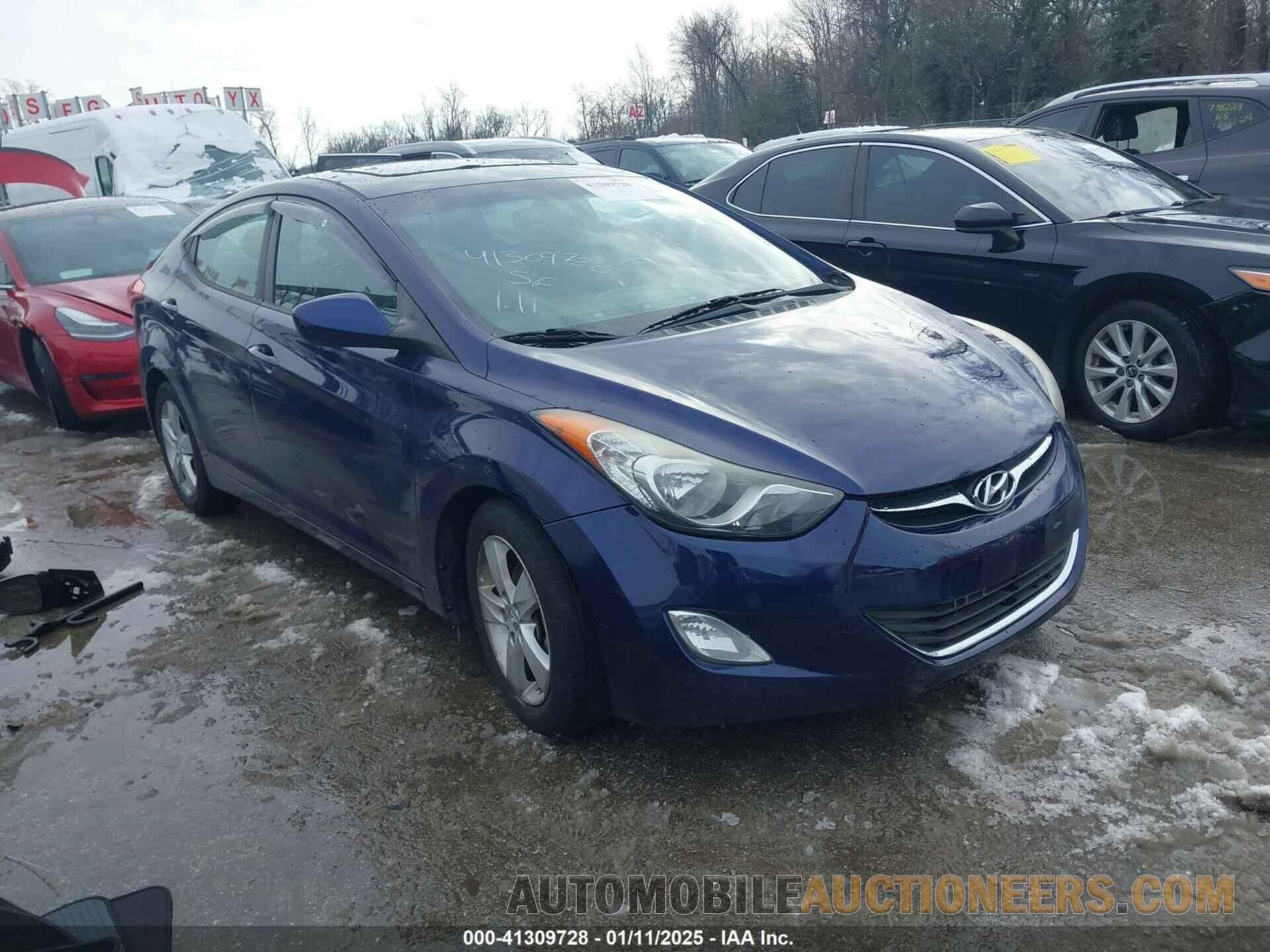 5NPDH4AE3DH370573 HYUNDAI ELANTRA 2013