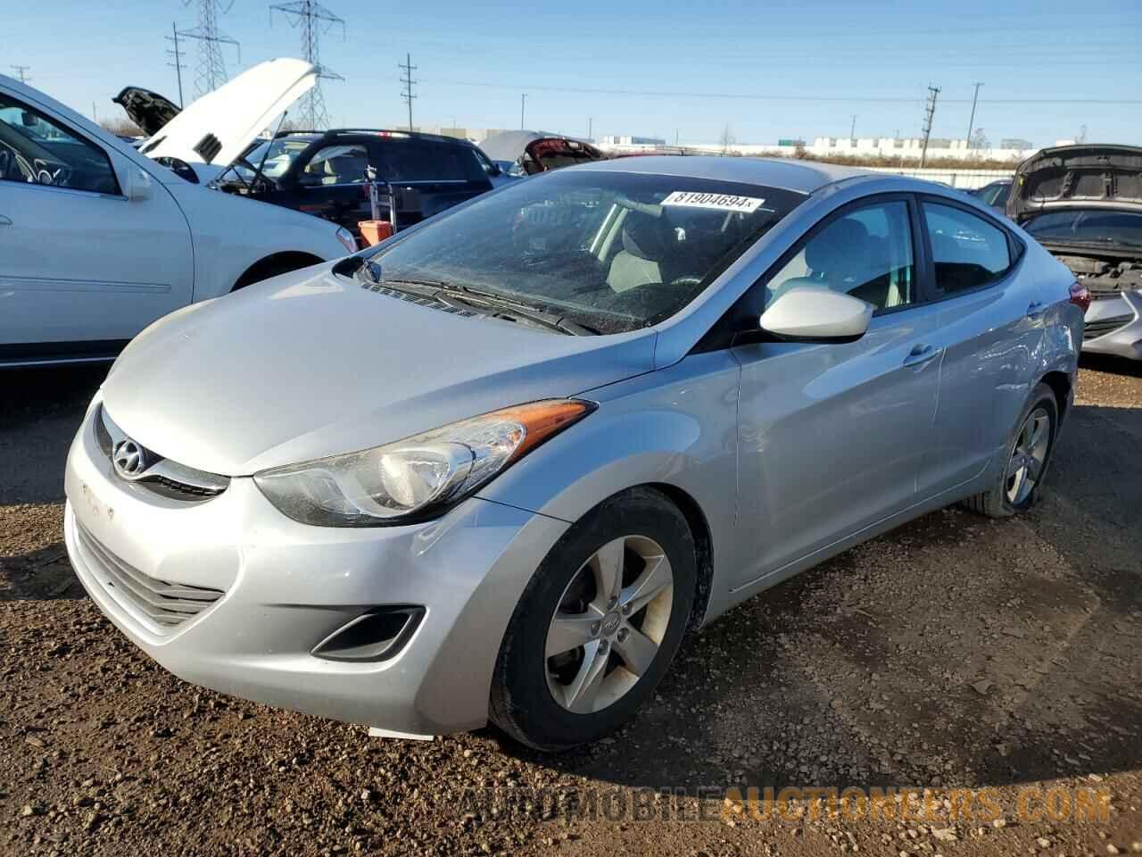 5NPDH4AE3DH383081 HYUNDAI ELANTRA 2013