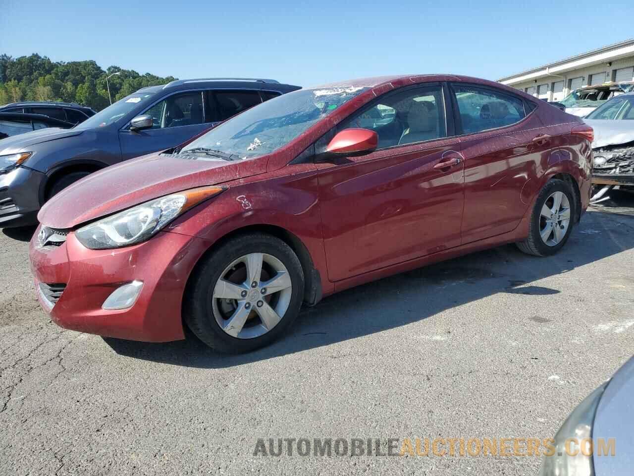 5NPDH4AE3DH417052 HYUNDAI ELANTRA 2013