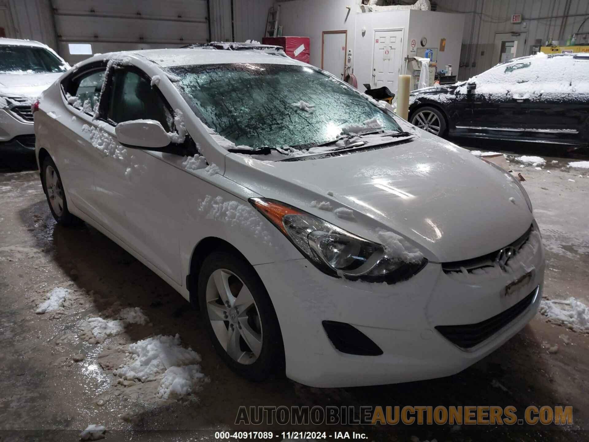 5NPDH4AE3DH422218 HYUNDAI ELANTRA 2013