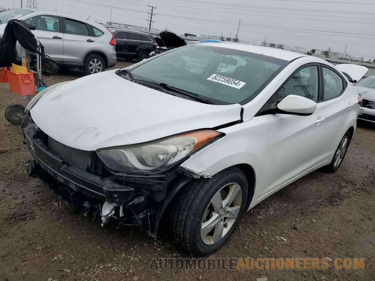 5NPDH4AE3DH453016 HYUNDAI ELANTRA 2013