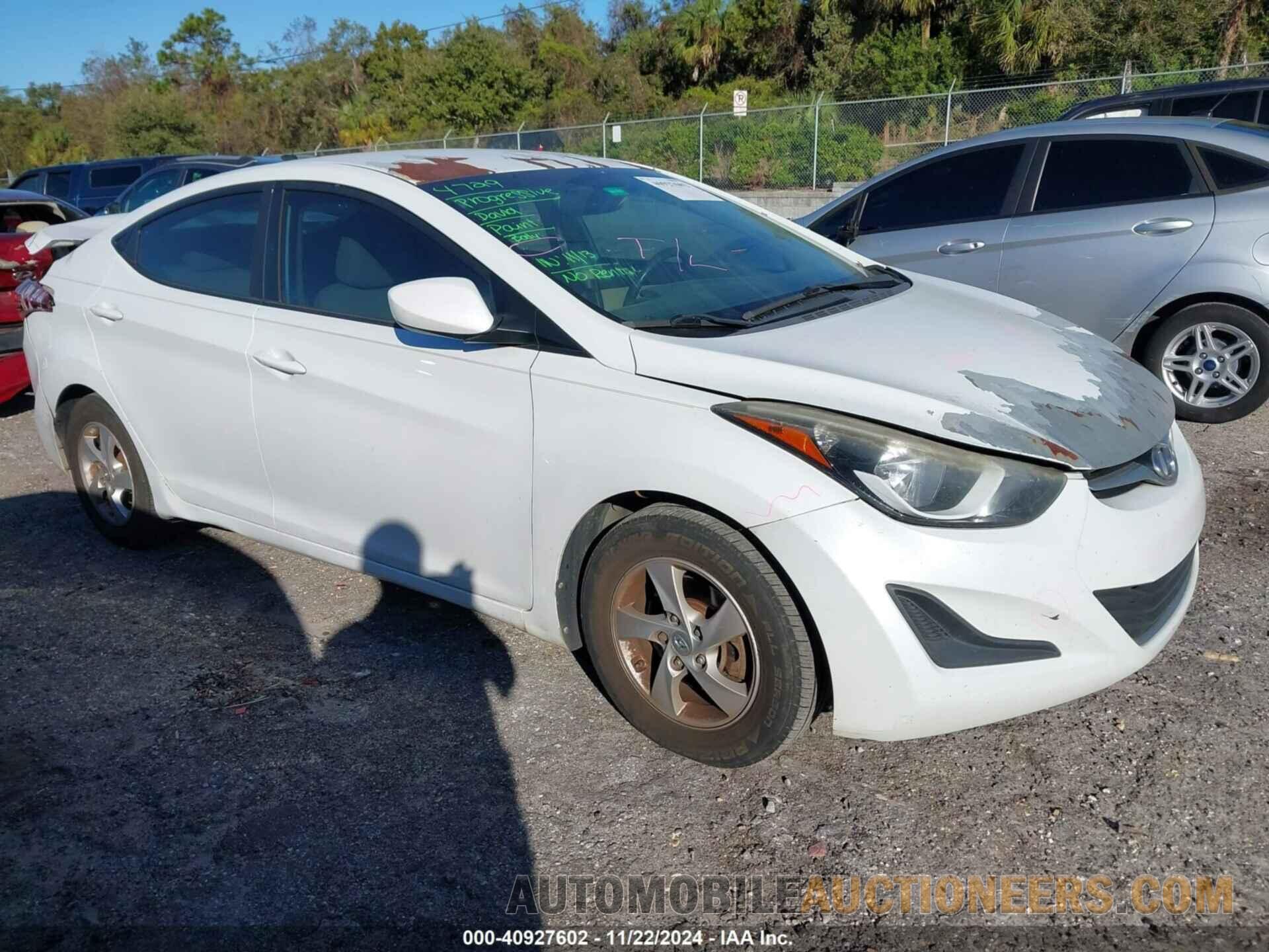 5NPDH4AE3FH592856 HYUNDAI ELANTRA 2015