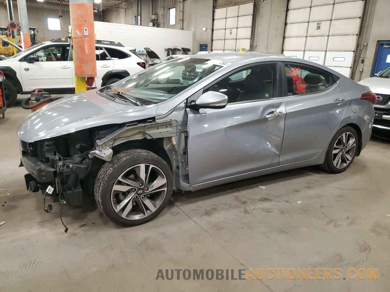 5NPDH4AE3FH592985 HYUNDAI ELANTRA 2015