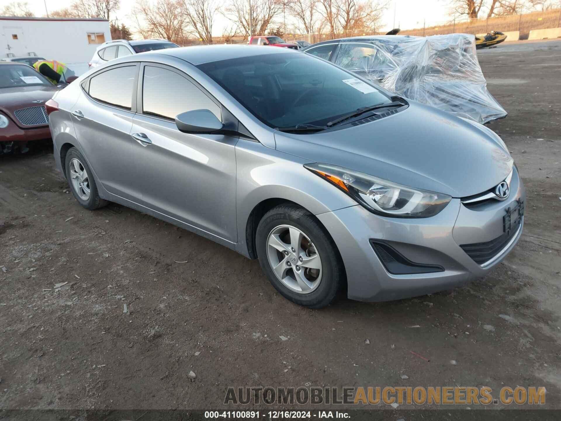 5NPDH4AE3FH648911 HYUNDAI ELANTRA 2015