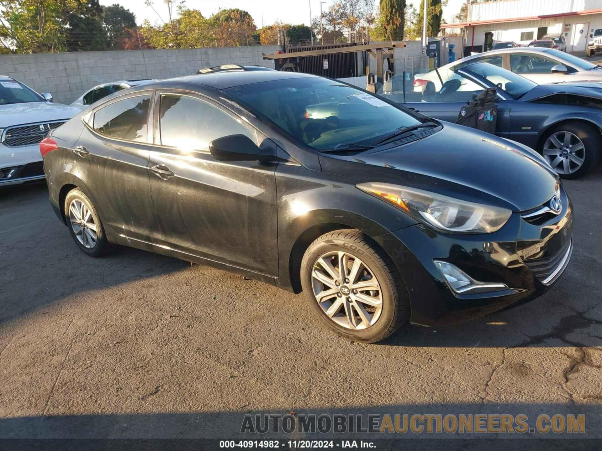 5NPDH4AE3GH778883 HYUNDAI ELANTRA 2016