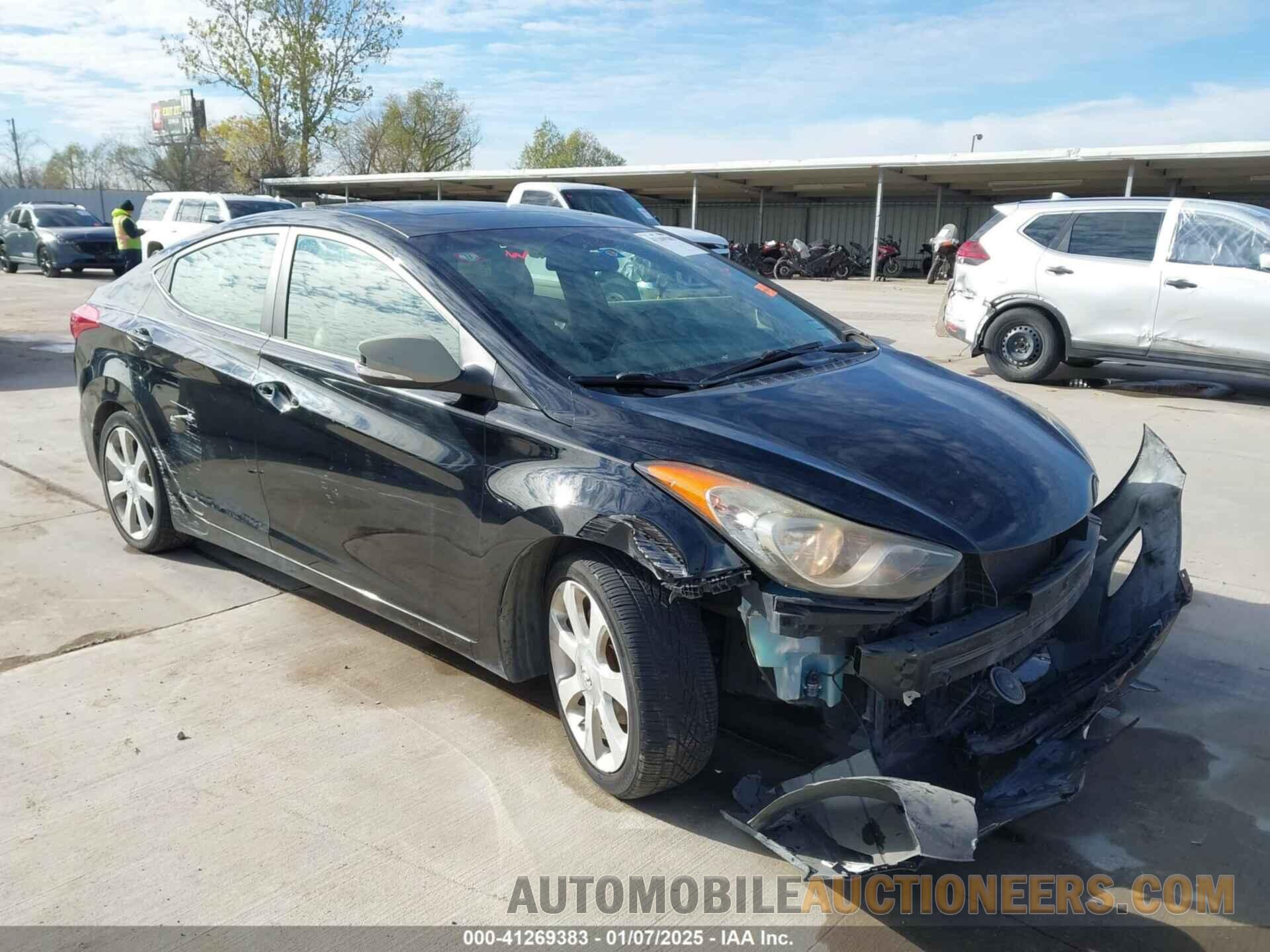 5NPDH4AE4BH014372 HYUNDAI ELANTRA 2011