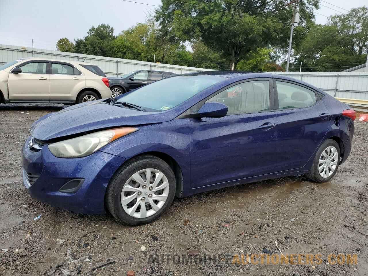 5NPDH4AE4BH057030 HYUNDAI ELANTRA 2011